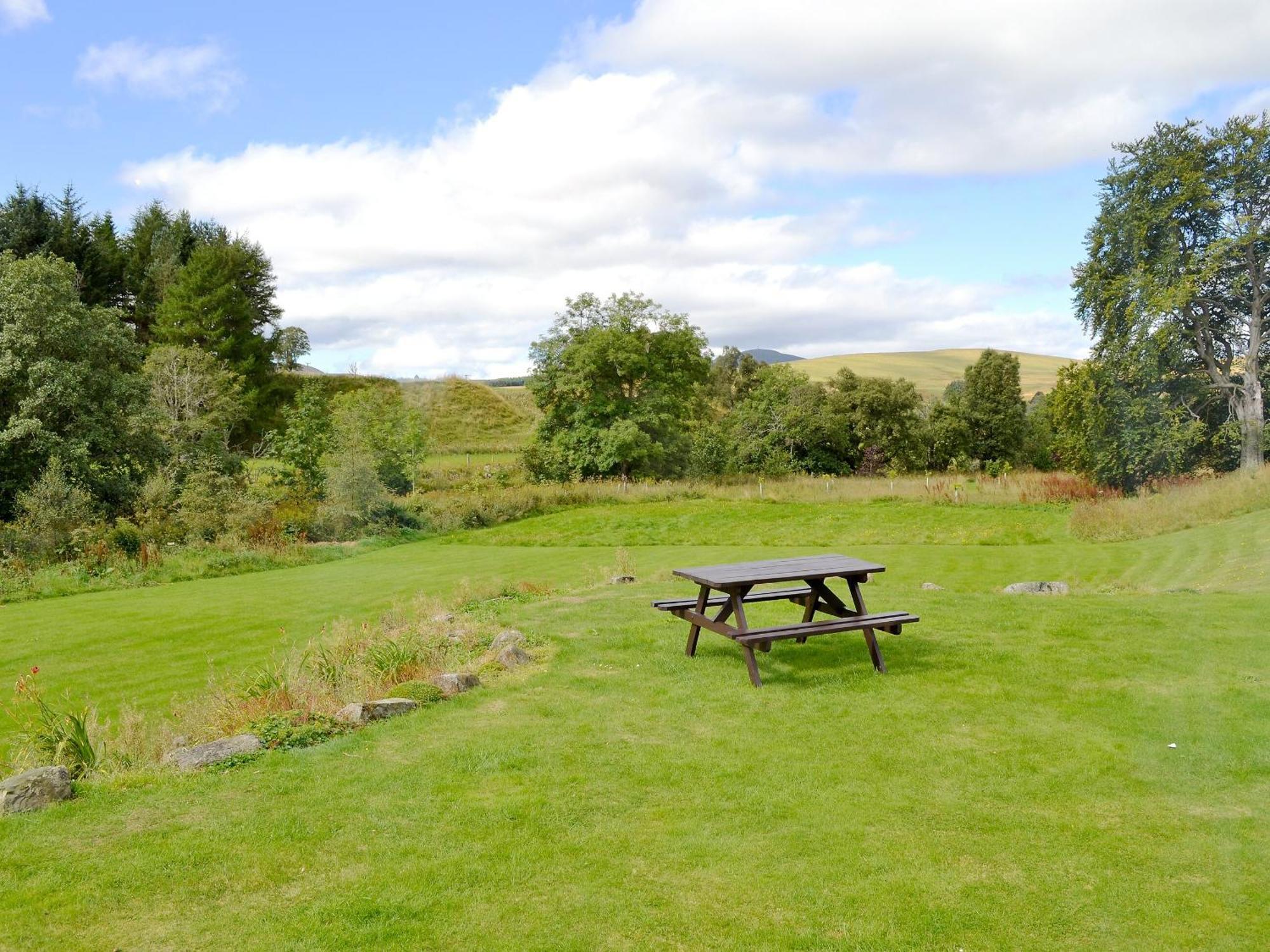 Kirkton of Glenisla Larch Cottage - S4428 מראה חיצוני תמונה